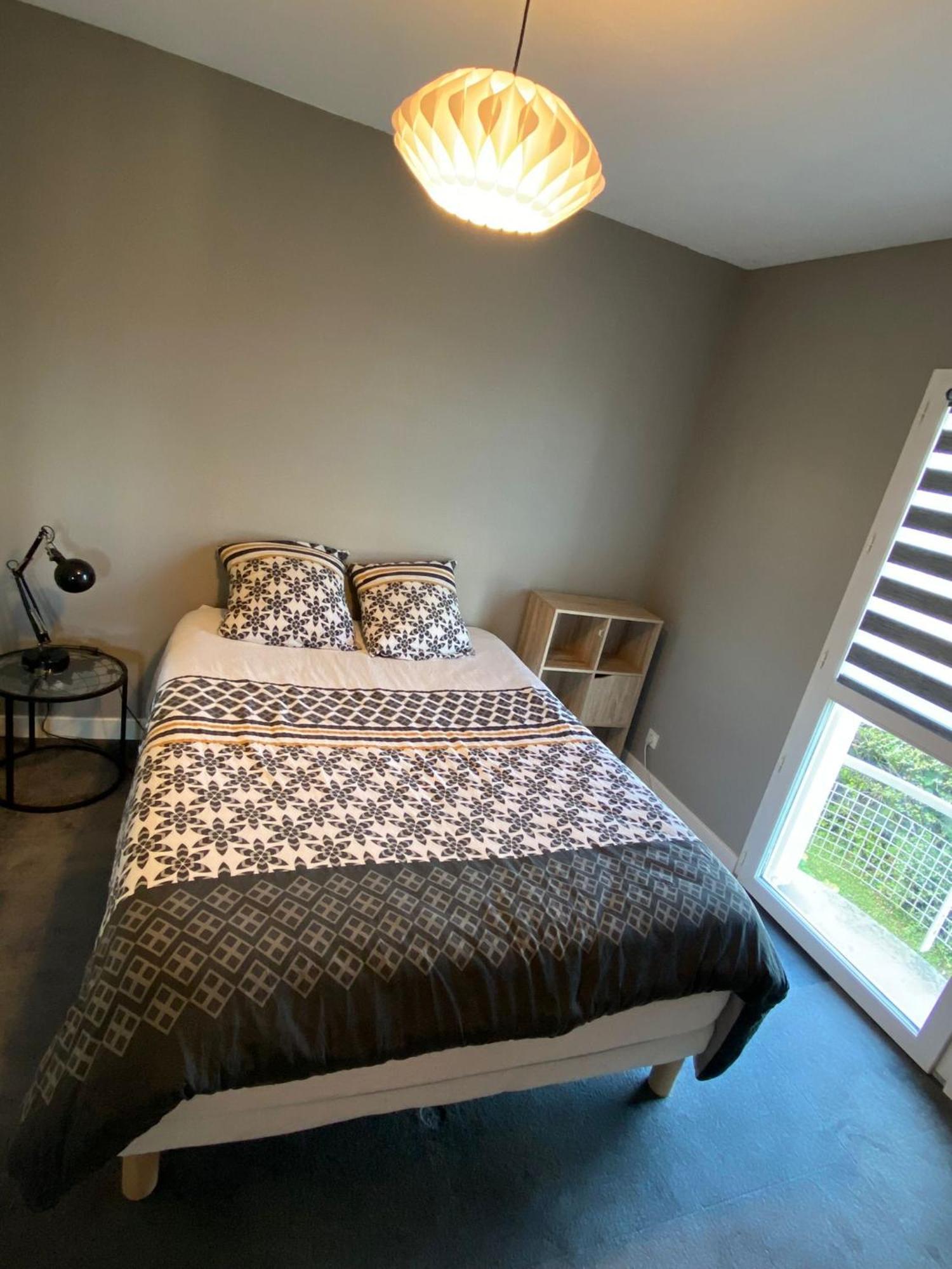 Chambre Avec Balcon Proche Vichy Saint-Rémy-en-Rollat エクステリア 写真